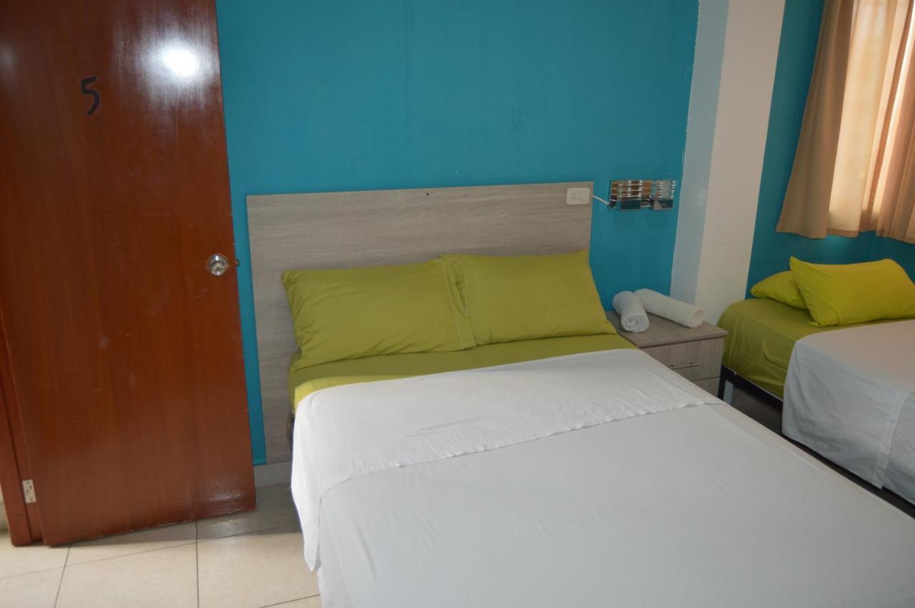 Hostal El Naufrago 1 Manta Dış mekan fotoğraf