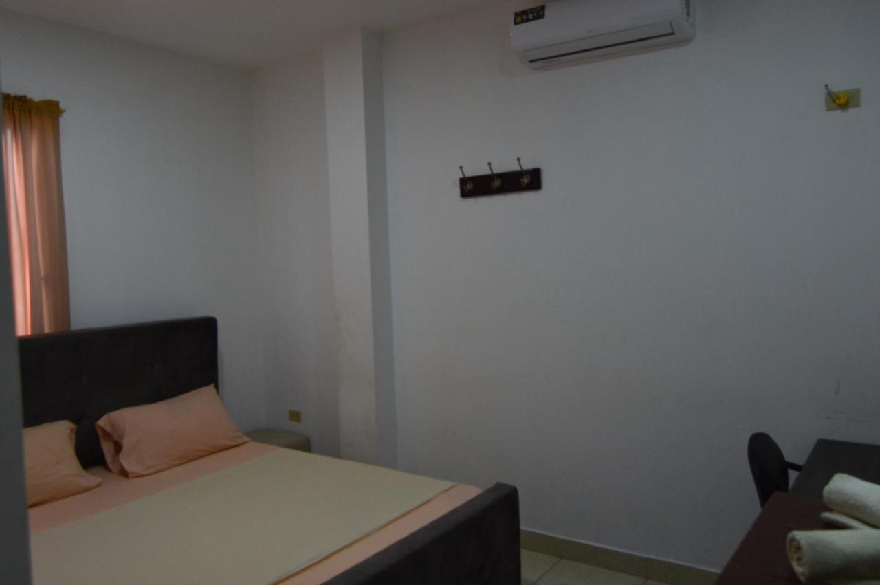 Hostal El Naufrago 1 Manta Dış mekan fotoğraf